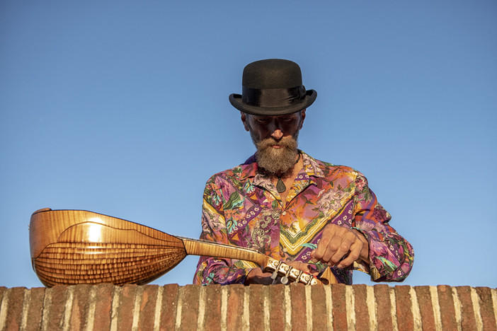 Il mandolinista savonese Carlo Aonzo in concerto a Genova nell'ambito della rassegna "Antico e Moderno"