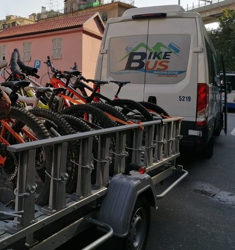 Bike e Bus, da aprile le novità di Amt per esplorare l'entroterra Bike e Bus, da aprile le novità di Amt per esplorare l'entroterra