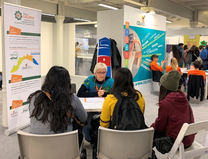 Volontariato: come prepararsi ad aiutare con i corsi del Celivo