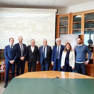 Una staffetta solidare regala al Gaslini una nuova apparecchiatura per la neurologia pediatrica