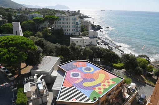 Inaugurati il 5° e il 6° murales del “Gaslini Art Project” realizzati dagli street artist Nadège Dauvergne e Tim Zdey