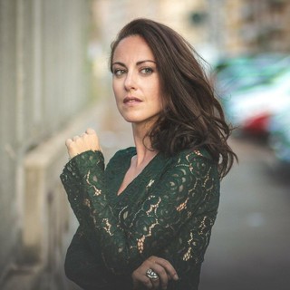 Il mito di Monica Vitti rivive al Teatro Garage: Danila Stalteri in scena con "Cercando Monica Amando" Il mito di Monica Vitti rivive al Teatro Garage: Danila Stalteri in scena con "Cercando Monica Amando"