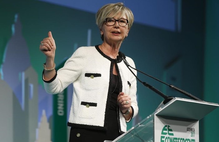 Coronavirus, Confesercenti chiede urgenti misure di sostegno alle imprese danneggiate