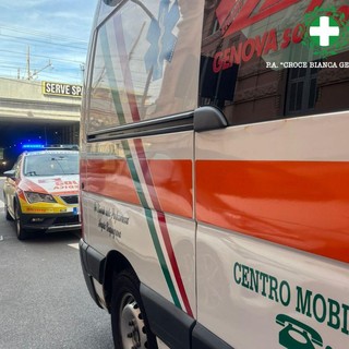 Morta in ospedale la novantenne travolta da un'auto sulle strisce in via Casaregis
