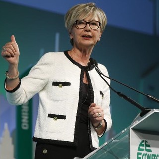 Coronavirus, Confesercenti chiede urgenti misure di sostegno alle imprese danneggiate