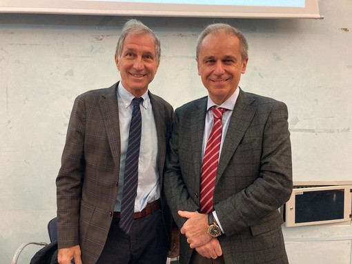 Ministero della Salute, confermata all'Istituto Gaslini di Genova la qualifica di IRCCS per la disciplina materno-infantile Ministero della Salute, confermata all'Istituto Gaslini di Genova la qualifica di IRCCS per la disciplina materno-infantile