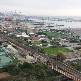 Tursi, bocciata la mozione del M5S sull’impatto sanitario dei depositi costieri