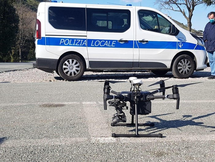 Emergenza coronavirus: a Genova al via i controlli con i droni (VIDEO)