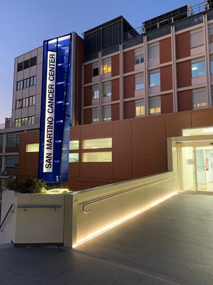 Ospedale San Martino: oncologia e Coronavirus, l'attività del Call Center non si ferma Ospedale San Martino: oncologia e Coronavirus, l'attività del Call Center non si ferma