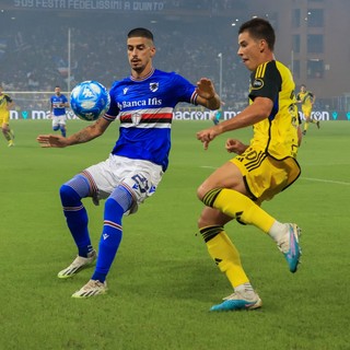 De Paoli in azione contro il Pisa: suo il gol del momentaneo pareggio blucerchiato sul 3-3