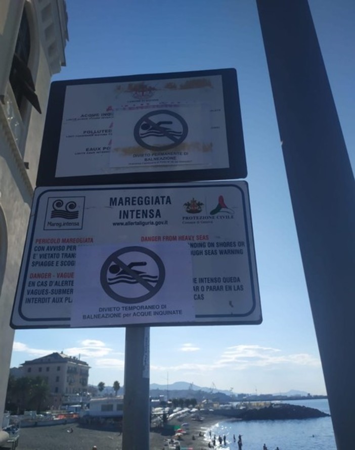 Spiagge: nuovo divieto di balneazione a Genova
