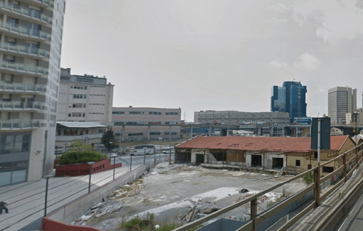 Arriva uno stop per Esselunga a San Benigno