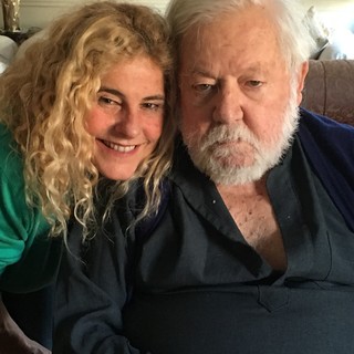 Un inedito Paolo Villaggio nel nuovo libro della figlia: sabato 19 febbraio alle 17.30 la presentazione nel Foyer del Teatro Ivo Chiesa