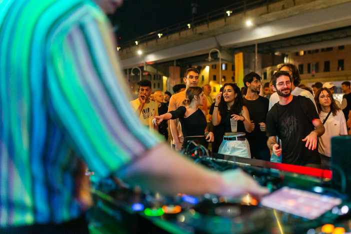 L’elettronica come partenza di un dialogo tra linguaggi artistici differenti: al via l’edizione 2025 di Electropark L’elettronica come partenza di un dialogo tra linguaggi artistici differenti: al via l’edizione 2025 di Electropark