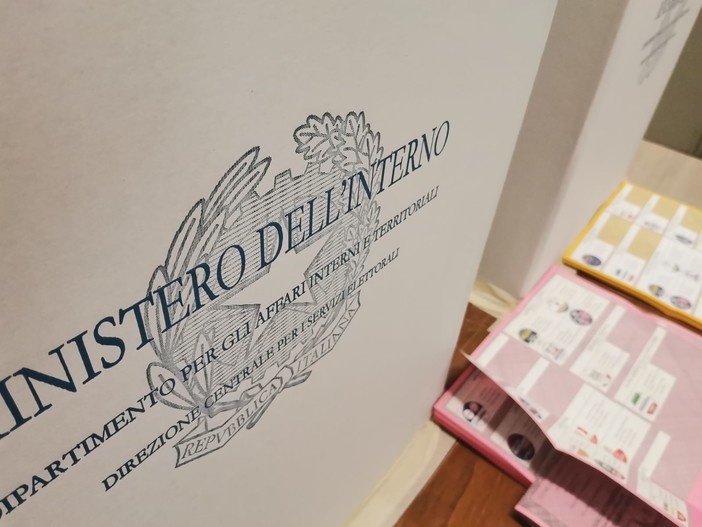 Elezioni politiche 2022: urne chiuse alle 23, a Genova ha votato il 64,51% degli aventi diritto