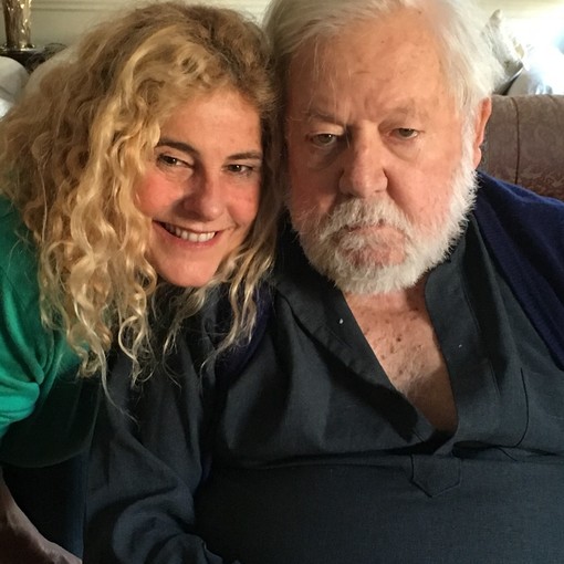 Un inedito Paolo Villaggio nel nuovo libro della figlia: sabato 19 febbraio alle 17.30 la presentazione nel Foyer del Teatro Ivo Chiesa