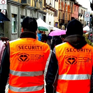 La tranquillità di piccoli e grandi eventi dipende della professionalità dell'Agenzia che andrà a seguire ogni step organizzativo. Vietate le improvvisazioni.