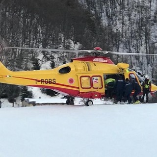 Cade sugli sci a Limone Piemonte: bambina genovese di 9 anni elitrasportata al Regina Margherita di Torino