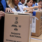 Elezioni in Ecuador, anche a Genova polemiche e problemi con il voto telematico