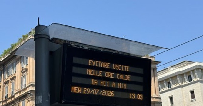 Caldo, a Genova ancora tre giorni di bollino rosso: livello 3 fino a mercoledì 12 agosto. Grave pericolo per incendi boschivi Caldo, a Genova ancora tre giorni di bollino rosso: livello 3 fino a mercoledì 12 agosto. Grave pericolo per incendi boschivi