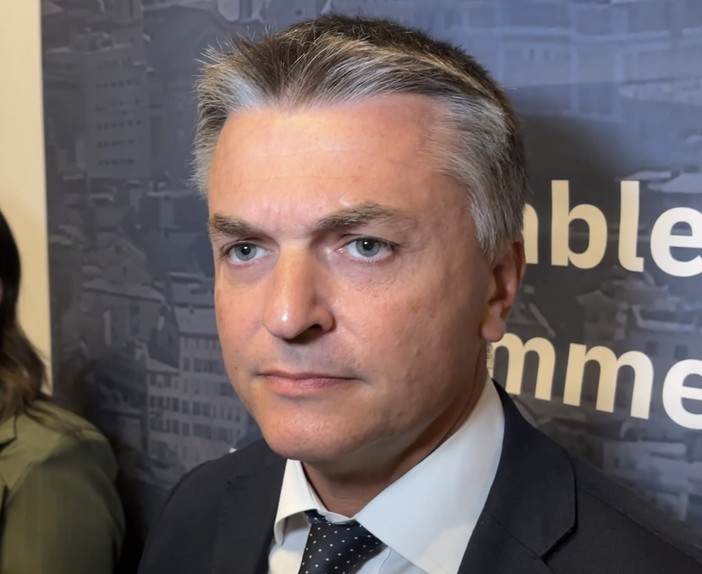 Scuola, Rixi: "Nuovo liceo hi-tech a Genova risponde a esigenze mondo lavoro" Scuola, Rixi: "Nuovo liceo hi-tech a Genova risponde a esigenze mondo lavoro"