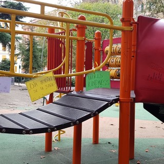 Riaprono a Genova 46 aree-gioco per i bambini
