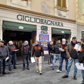Chiusura Giglio Bagnara, in mattinata volantinaggio della Fiom in solidarietà dei dipendenti