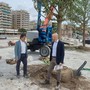 L'assessore Massimo Ferrante e il dirigente Giacomo Gallarati al cantiere di piazzale Kennedy L'assessore Massimo Ferrante e il dirigente Giacomo Gallarati al cantiere di piazzale Kennedy