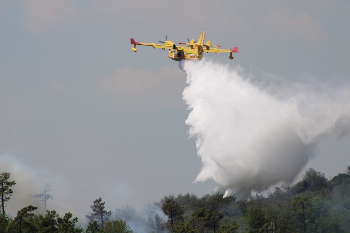 Incendi, dopo un’estate difficile, lunedì cessa lo stato di grave pericolosità