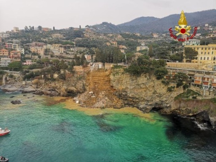 Crollo del cimitero di Camogli, il geologo dell'università di Genova: "Zona instabile da 200 anni"