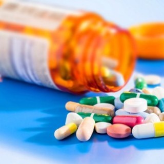 Sanità, Balleari (FdI): “Entro l’estate previsto l’abbattimento dei costi per i farmaci miorilassanti”