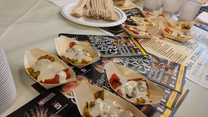 Faule si prepara alla 28^ Festa della Bagna Caöda guardando alla Provenza e all'Argentina (Video) Faule si prepara alla 28^ Festa della Bagna Caöda guardando alla Provenza e all'Argentina (Video)