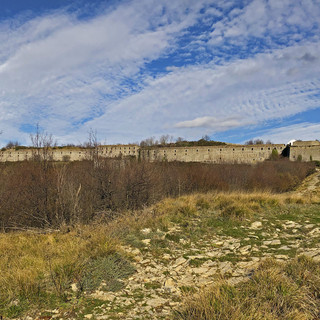 Scalata al Forte Ratti: sei chilometri e mezzo in salita per scoprire un territorio