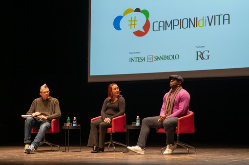#CAMPIONIdiVITA, 500 studenti genovesi al Teatro Duse per parlare di sport come strumento di inclusione