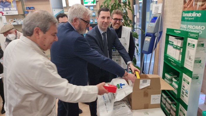 Liguria, 167 farmacie aderiscono alla Giornata della Raccolta del Farmaco (FOTO)