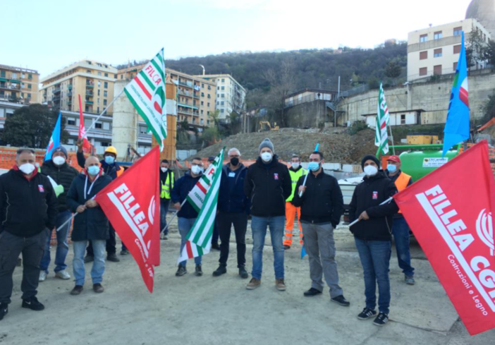 Scolmatore del Bisagno: in ritardo gli stipendi degli operai, sciopero con presidio presso il cantiere di via Adamoli