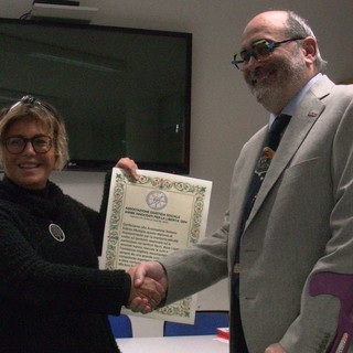 Un’onorificenza ad AISM per il format tv “Succede sempre di venerdì”