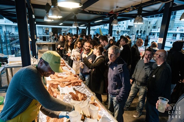 Venerdì l'ultima serata si Fish &amp; Dj's: 2300 presenze registrate finora in Darsena