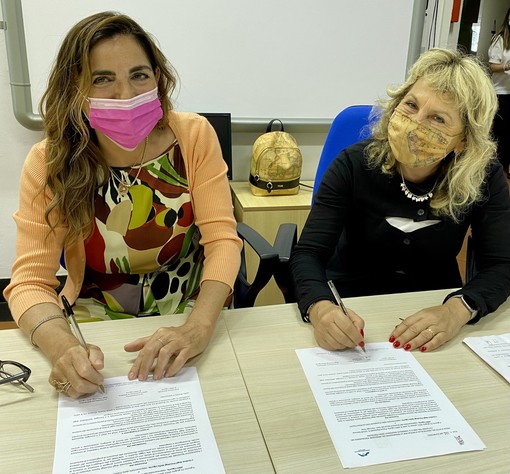 Anci e psicologi insieme per benessere psichico cittadini, a Genova firmato protocollo di intesa