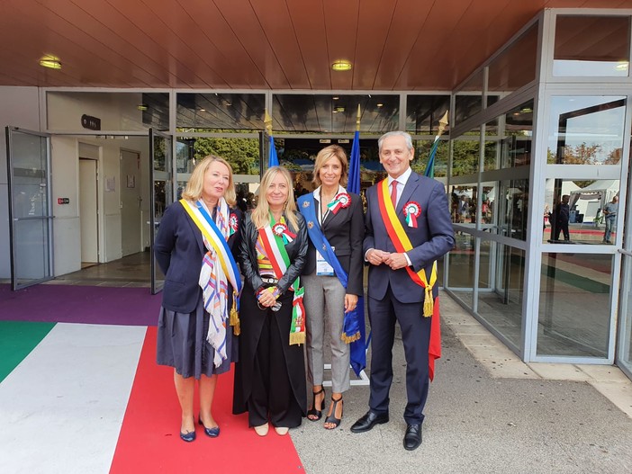 C'è anche il Comune di Genova alla Fiera internazionale di Marsiglia C'è anche il Comune di Genova alla Fiera internazionale di Marsiglia