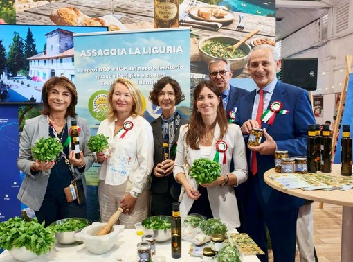 Genova e Marsiglia, un’alleanza nel segno dell’Europa e del Mediterraneo Genova e Marsiglia, un’alleanza nel segno dell’Europa e del Mediterraneo