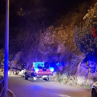 Bavari: frana in via Nasca, chiusa al traffico