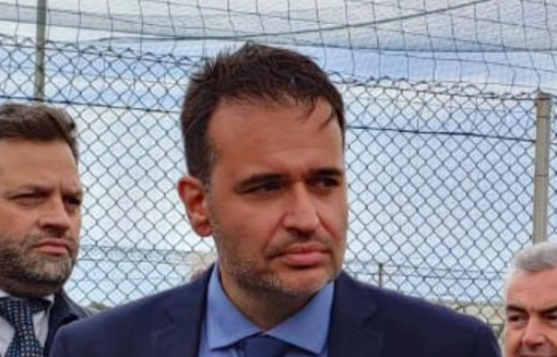 Francesco Maresca lascia Fratelli d’Italia e aderisce a Futuro Nazionale, il partito di Vannacci Francesco Maresca lascia Fratelli d’Italia e aderisce a Futuro Nazionale, il partito di Vannacci