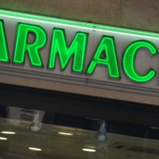 Vaccinazioni anti-Covid: prenotazioni possibili anche nelle farmacie liguri