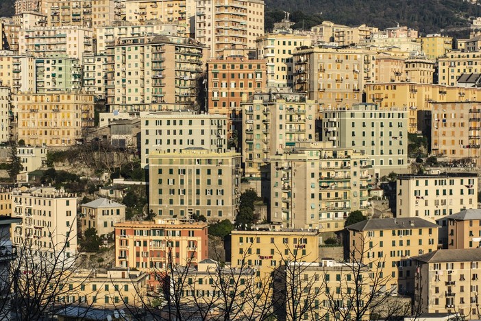 Genova capitale della rendita: è la città italiana dove il mattone frutta di più, e gli affitti salgono
