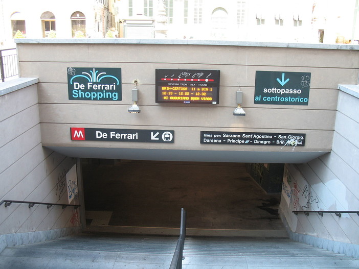 Piazza De Ferrari, un sottopasso da riqualificare: il potenziale inespresso al centro del dibattito