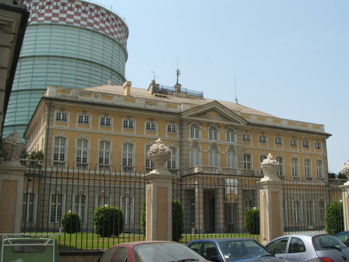 Villa di Cornigliano, esposizioni e mostre per conoscere a fondo la prestigiosa proprietà