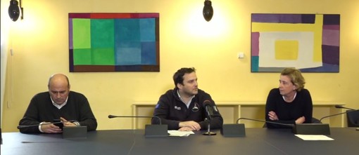 Emergenza coronavirus, “Portiamo la spesa a casa noi”: arriva il servizio dei volontari Emergenza coronavirus, “Portiamo la spesa a casa noi”: arriva il servizio dei volontari