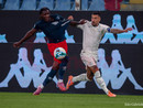Norton-Cuffy contrasta Zaccagni, autore del 0-3 definitivo (foto Gabriele Siri) Norton-Cuffy contrasta Zaccagni, autore del 0-3 definitivo (foto Gabriele Siri)