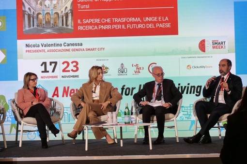 Salis alla Smart Week: "La sfida è rendere la ricerca sostenibile dopo il PNRR"